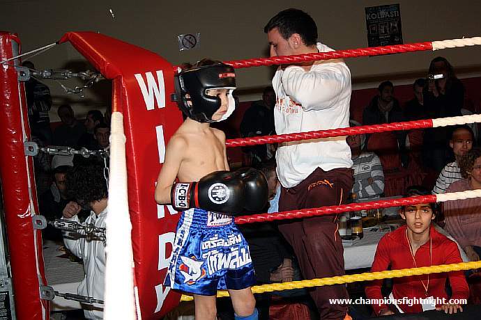 091218_0040_demir-el-abadi_k1_fight_night_ii.jpg