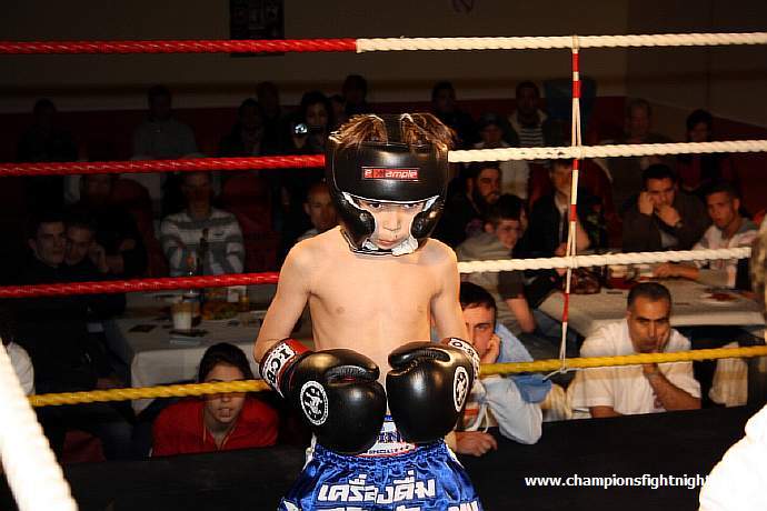 091218_0059_demir-el-abadi_k1_fight_night_ii.jpg