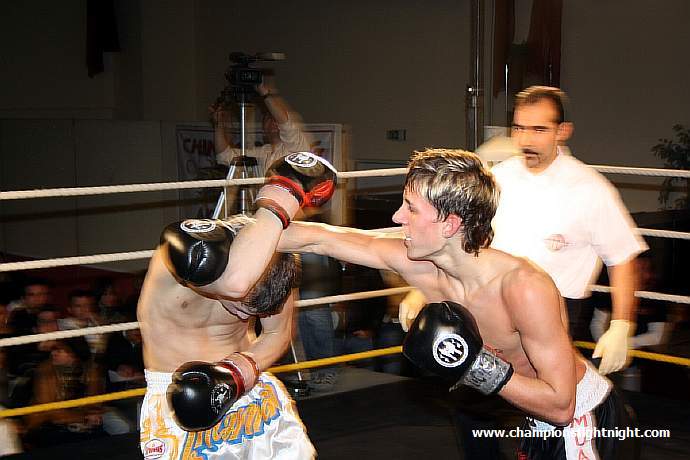 091218_0274_baron-muhoberac_k1_fight_night_ii.jpg