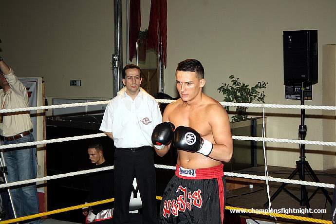 091218_0402_avan-sobek_k1_fight_night_ii.jpg