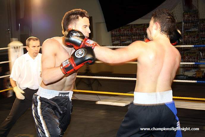 091218_0476_blanacic-coccimiglio_k1_fight_night_ii.jpg