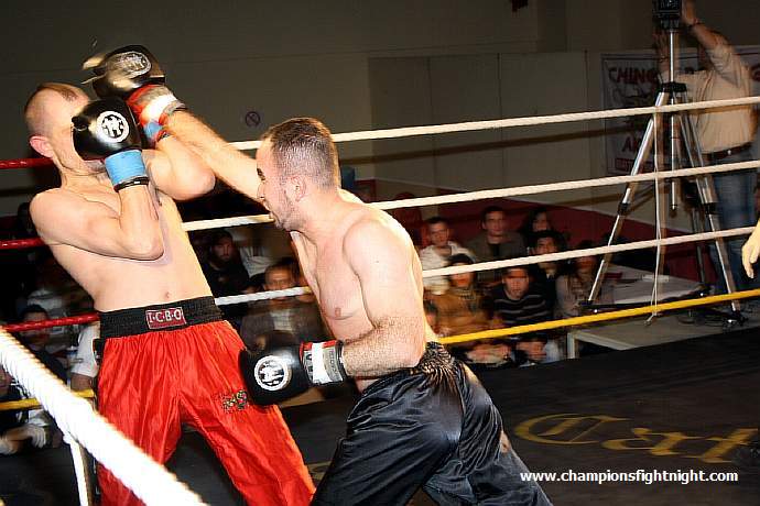 091218_0638_brueggen-kurnaz_k1_fight_night_ii.jpg