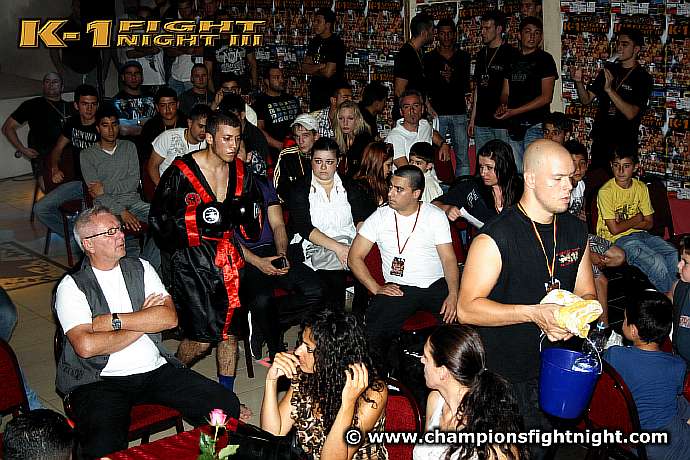 110708_0209_guelec_arrabhi_k1_fightnight_3.jpg