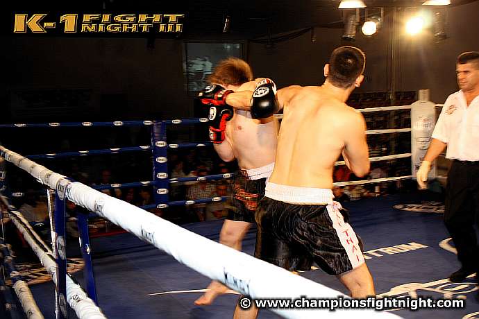 110708_0293_naumov_bozer_k1_fightnight_3.jpg