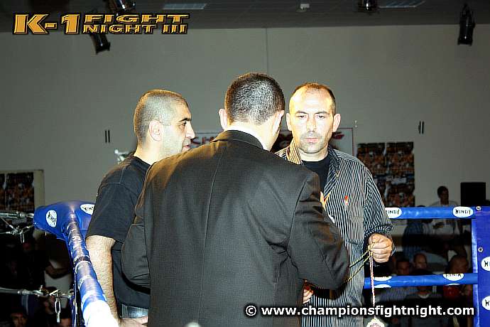 110708_0313_naumov_bozer_atamtuerk_k1_fightnight_3.jpg