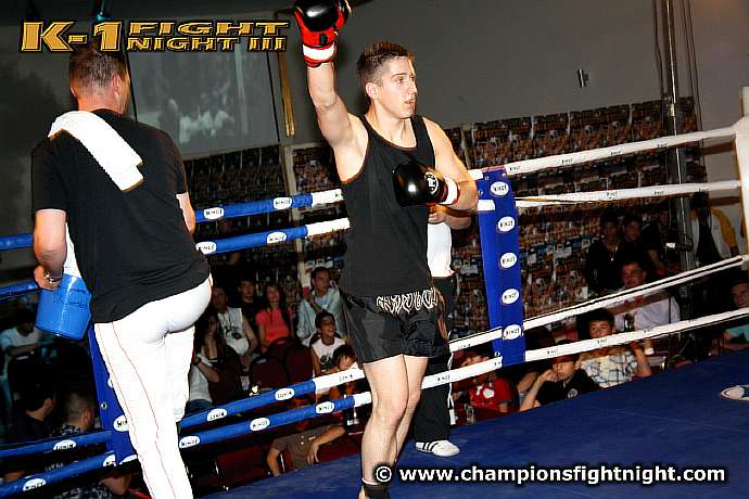 110708_0362_klueger_vural_k1_fightnight_3.jpg