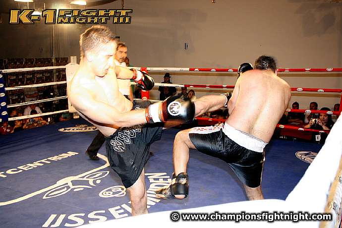 110708_0386_klueger_vural_k1_fightnight_3.jpg