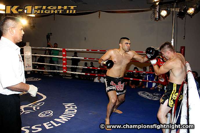 110708_0415_aksu_sobek_k1_fightnight_3.jpg