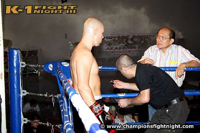 110708_0518_wycik_prell_atamtuerk_k1_fightnight_3.jpg