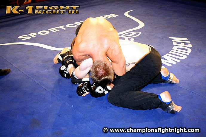 110708_0560_klahs_fischer_k1_fightnight_3.jpg