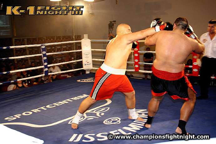 110708_0602_memishi_akbulut_k1_fightnight_3.jpg