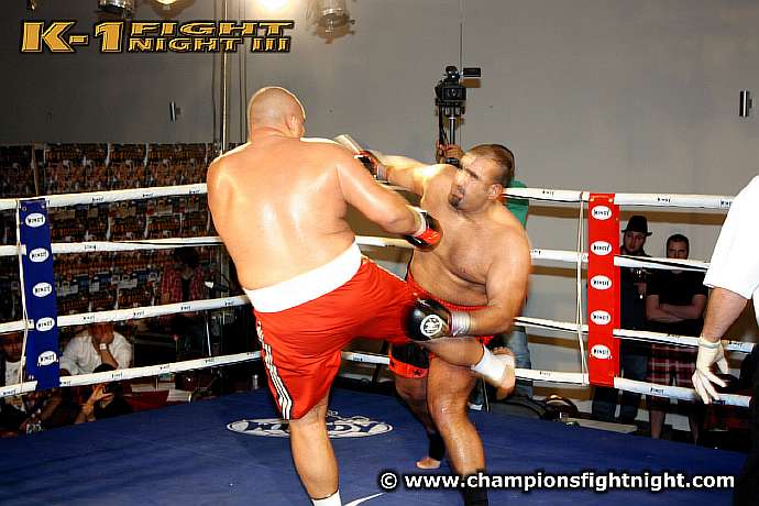 110708_0622_memishi_akbulut_k1_fightnight_3.jpg