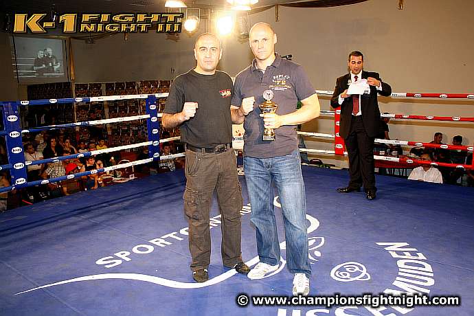 110708_0802_gala-bilder_atamtuerk_k1_fightnight_3.jpg